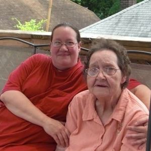 Meet your Posher, Janet